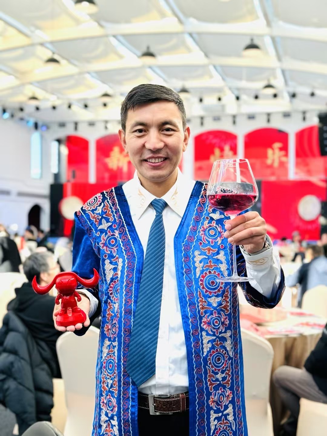 北京西林設(shè)計瓦斯牛IP 北京西林設(shè)計瓦斯牛IP